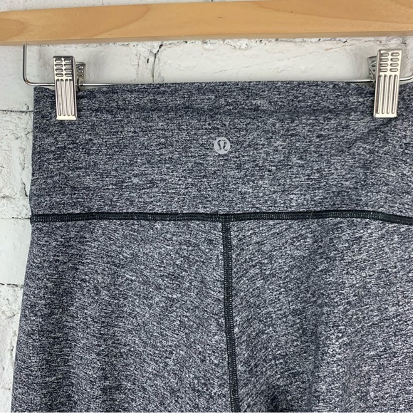 Lululemon Wunder Under High Rise Crop Heathered Black 6 - Picture 4 of 7